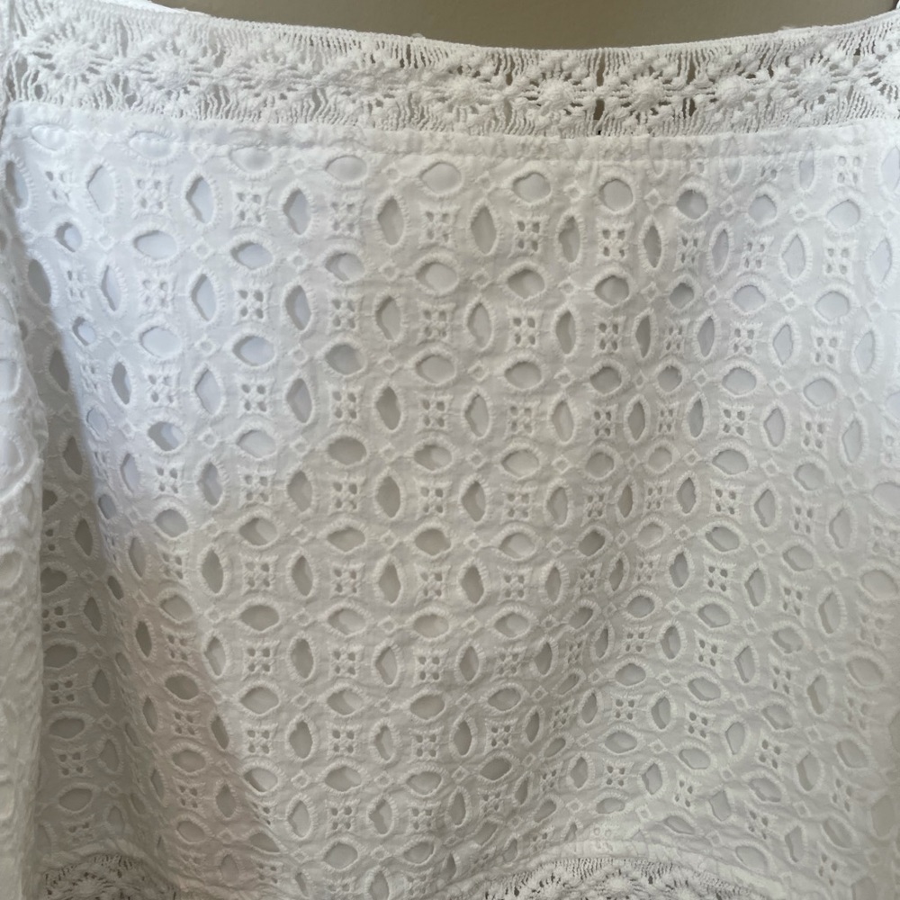 White Eyelet Off-the-Shoulder Crop Top - Picture 6 of 8